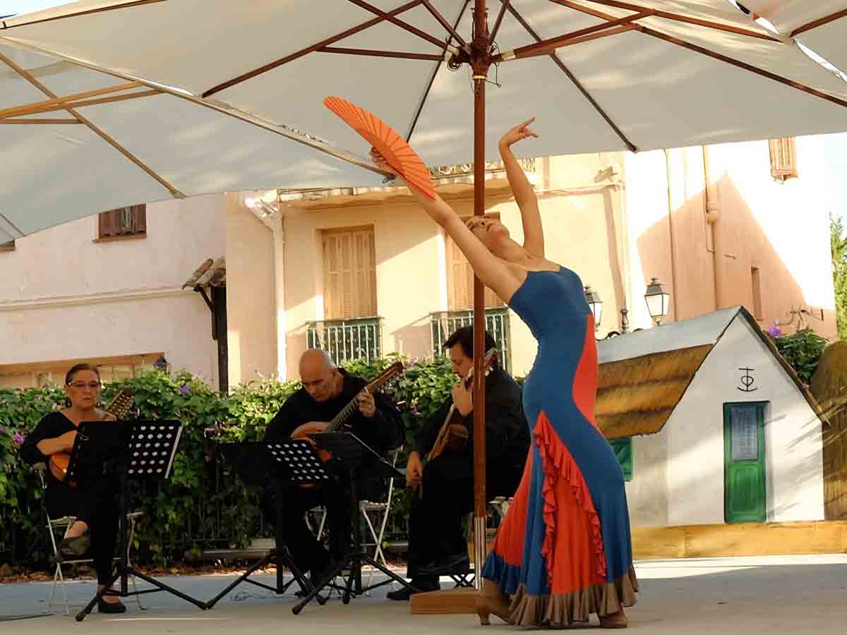 Concert de mandolines et danse espagnole FIMAC 2017