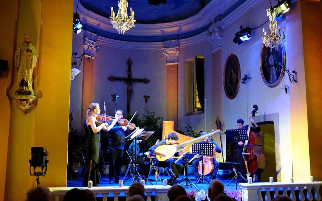 concert de mandolines dans l'église de Castellar pour le FIMAC 2017