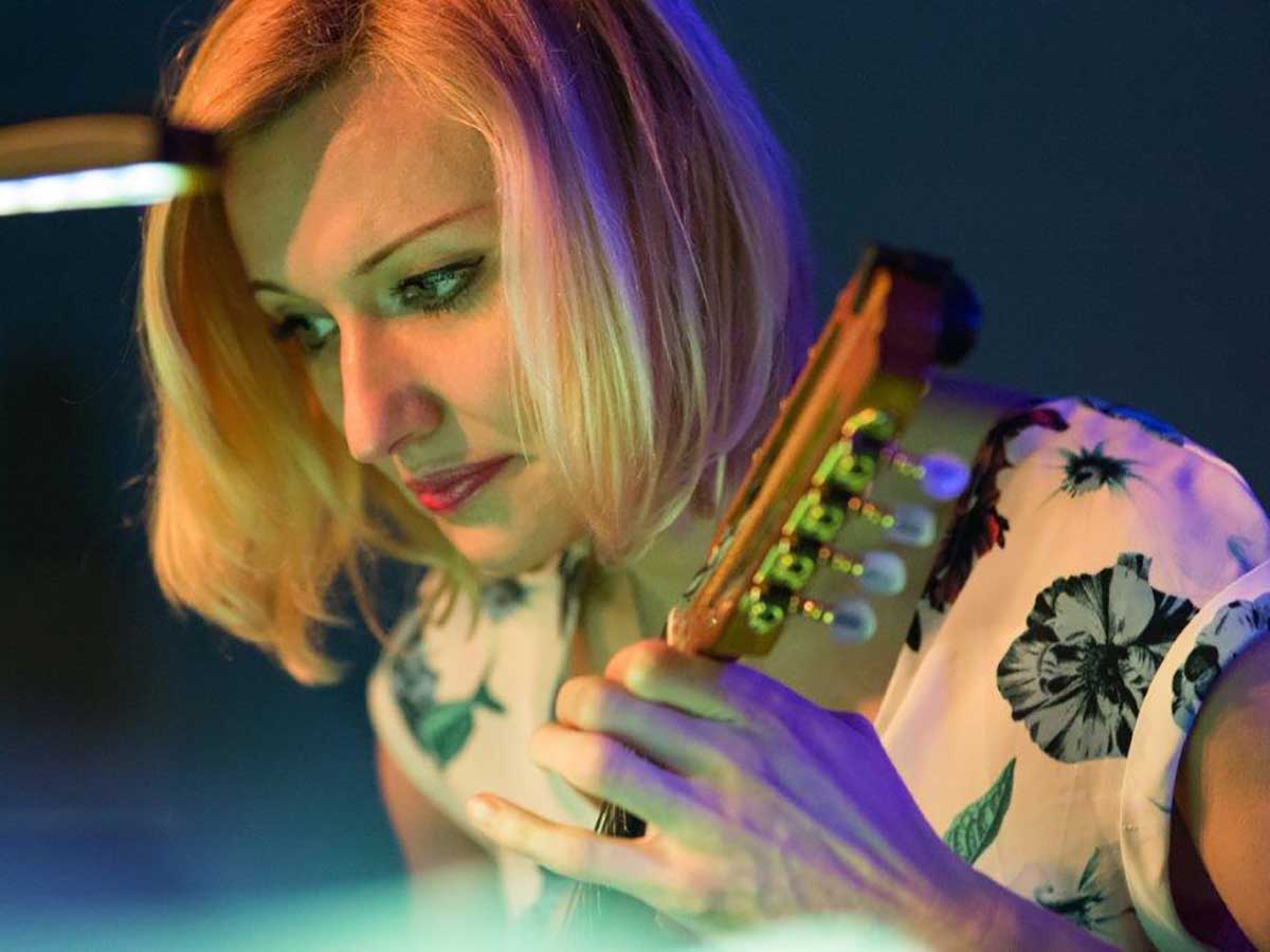 Natalia Korsak au Festival Mandoline Castellar2017